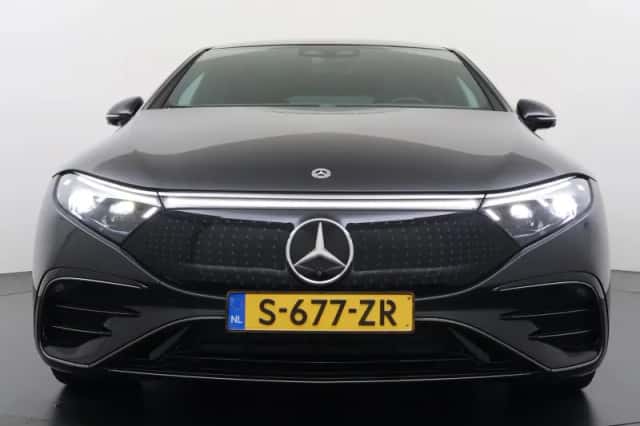 Mercedes-Benz EQS (2023) thumbnail 13