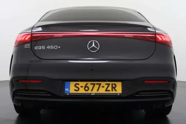 Mercedes-Benz EQS (2023) thumbnail 7