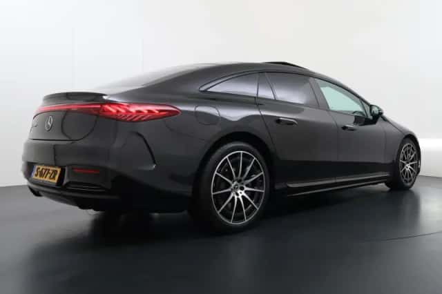 Mercedes-Benz EQS (2023) thumbnail 9