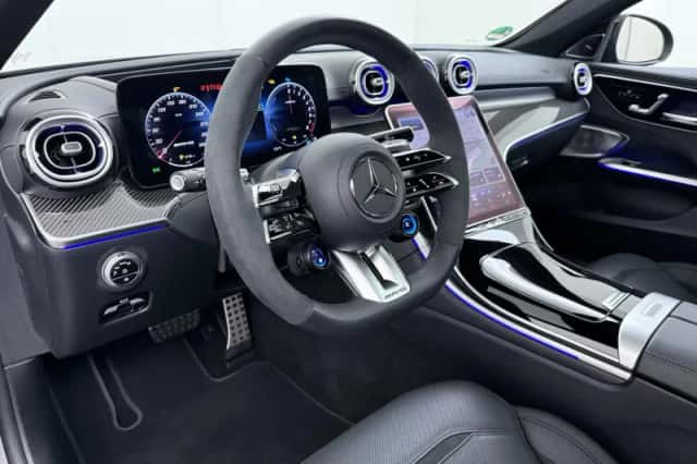 Mercedes-Benz C-Klasse (2023) thumbnail 2