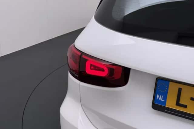 Mercedes-Benz GLB-Klasse (2021) thumbnail 16