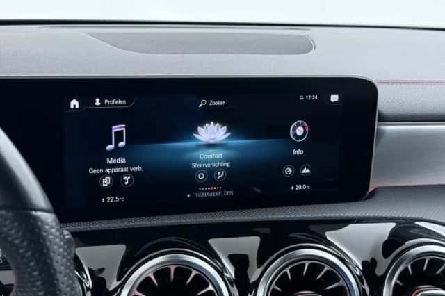 Mercedes-Benz CLA-Klasse (2020) thumbnail 37
