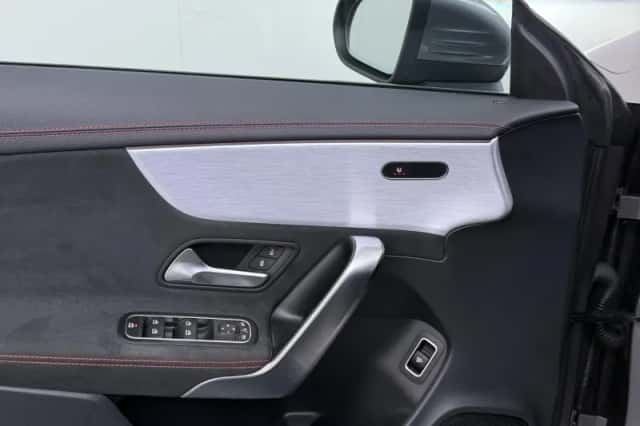 Mercedes-Benz CLA-Klasse (2020) thumbnail 6