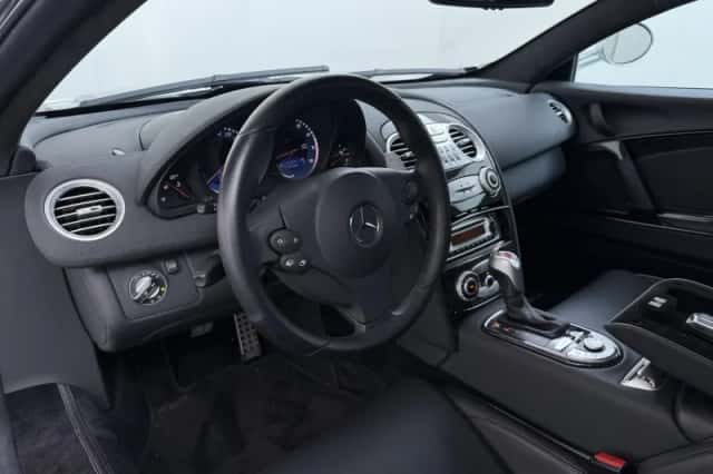Mercedes-Benz SLR (2007) thumbnail 2