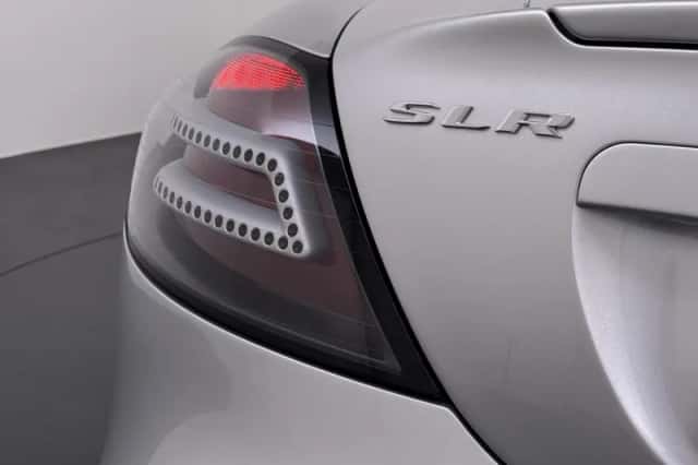 Mercedes-Benz SLR (2007) thumbnail 12