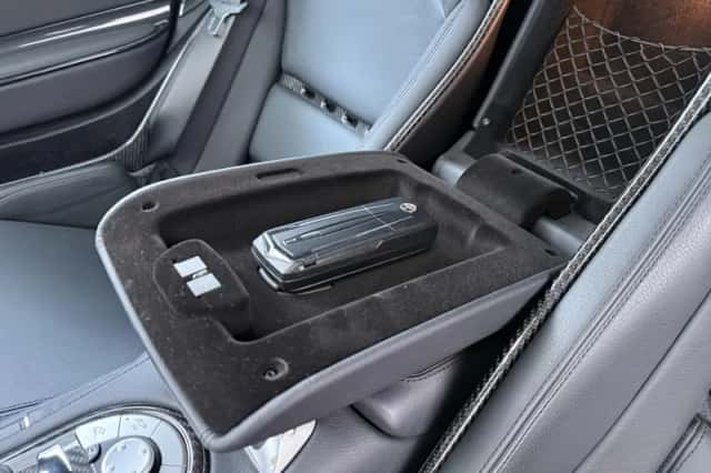 Mercedes-Benz SLR (2007) thumbnail 21