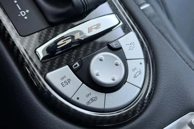 Mercedes-Benz SLR (2007) thumbnail 30