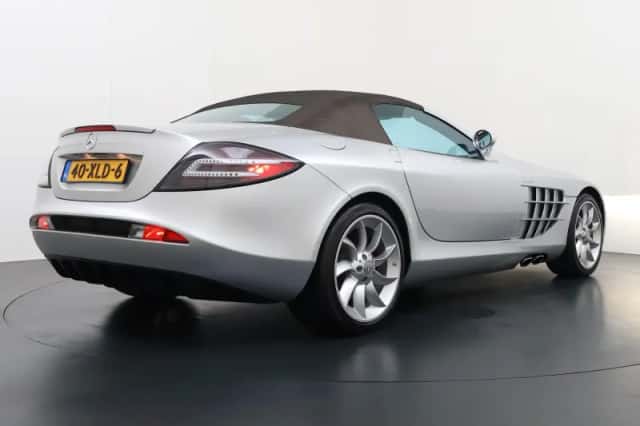 Mercedes-Benz SLR (2007) thumbnail 5