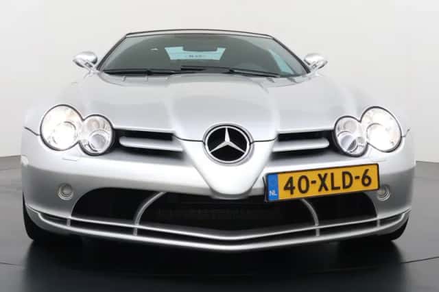 Mercedes-Benz SLR (2007) thumbnail 8