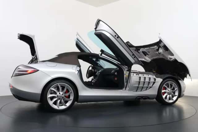 Mercedes-Benz SLR (2007) thumbnail 10
