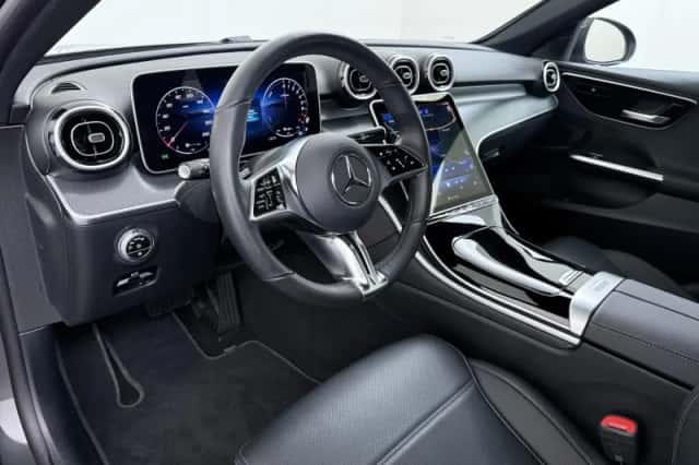 Mercedes-Benz C-Klasse (2024) thumbnail 2