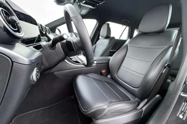 Mercedes-Benz C-Klasse (2024) thumbnail 4