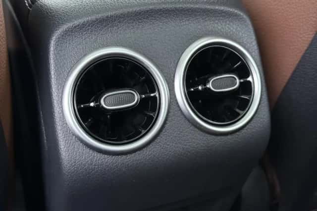 Mercedes-Benz GLB-Klasse (2025) thumbnail 30