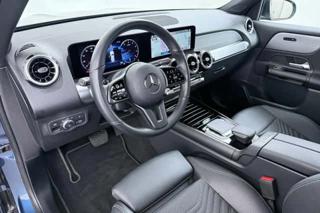 Mercedes-Benz GLB-Klasse (2022) thumbnail 2