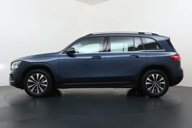 Mercedes-Benz GLB-Klasse (2022) thumbnail 3