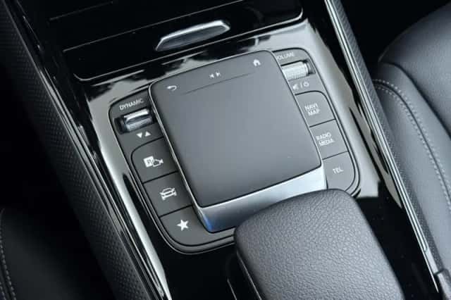 Mercedes-Benz GLB-Klasse (2022) thumbnail 44