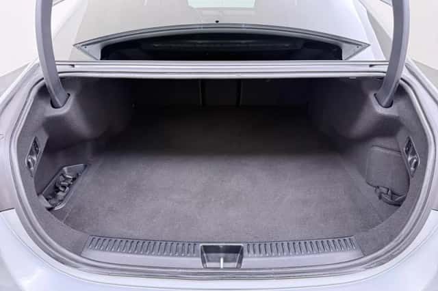 Mercedes-Benz E-Klasse (2025) thumbnail 18