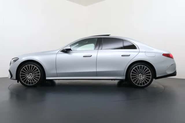 Mercedes-Benz E-Klasse (2025) thumbnail 3
