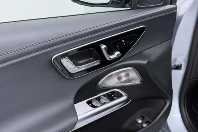 Mercedes-Benz E-Klasse (2025) thumbnail 23