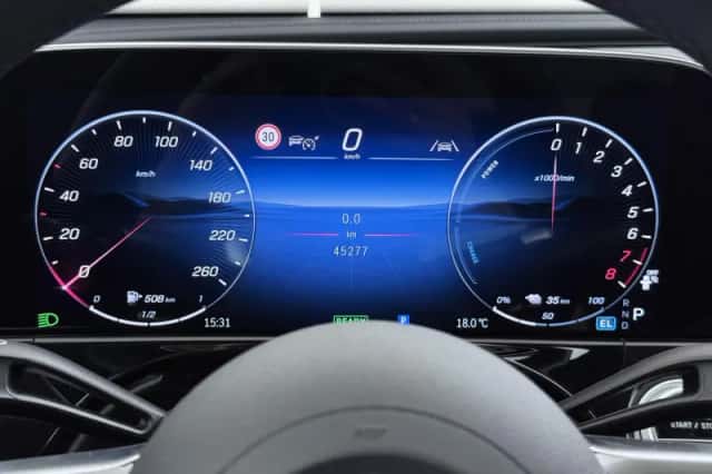 Mercedes-Benz E-Klasse (2025) thumbnail 36