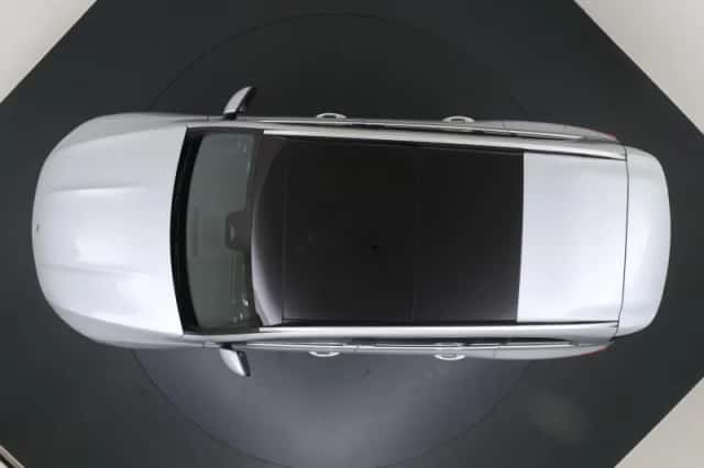Mercedes-Benz EQB (2025) thumbnail 15