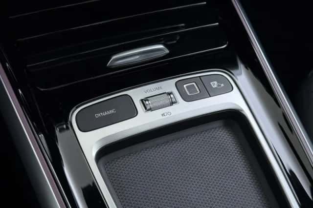 Mercedes-Benz EQB (2025) thumbnail 49