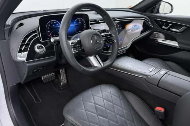 Mercedes-Benz E-Klasse (2025) thumbnail 2
