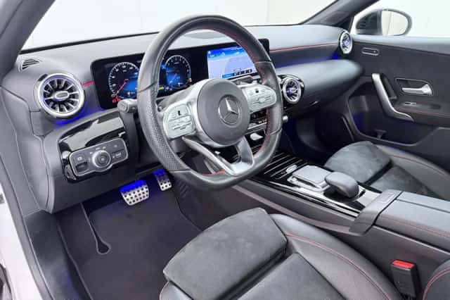 Mercedes-Benz A-Klasse (2020) thumbnail 2