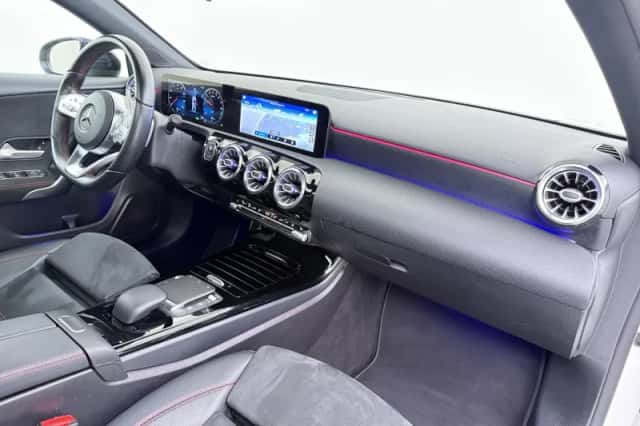 Mercedes-Benz A-Klasse (2020) thumbnail 43