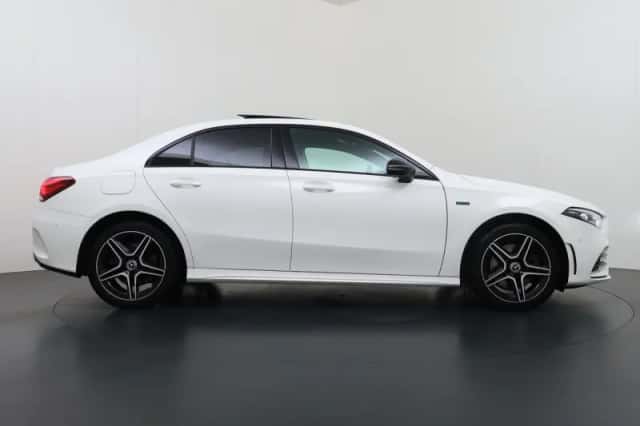 Mercedes-Benz A-Klasse (2020) thumbnail 9