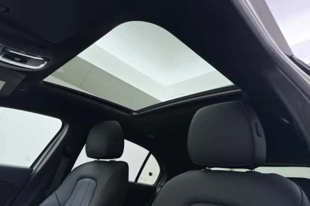 Mercedes-Benz A-Klasse (2024) thumbnail 4