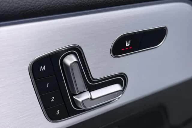 Mercedes-Benz GLA-Klasse (2025) thumbnail 2