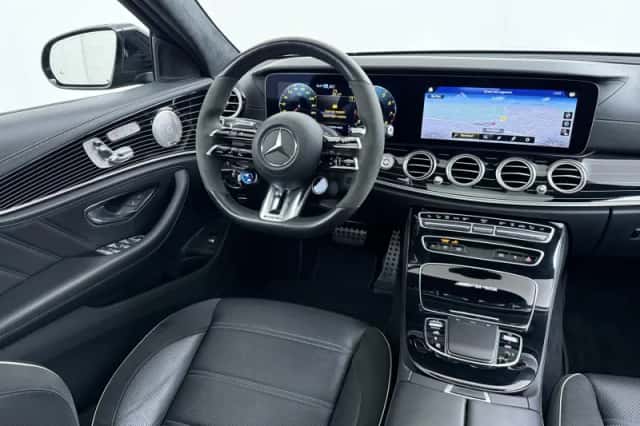 Mercedes-Benz E-Klasse (2022) thumbnail 8