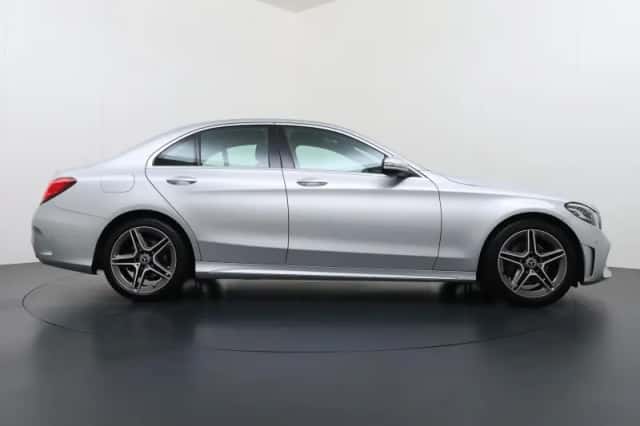 Mercedes-Benz C-Klasse (2021) thumbnail 10