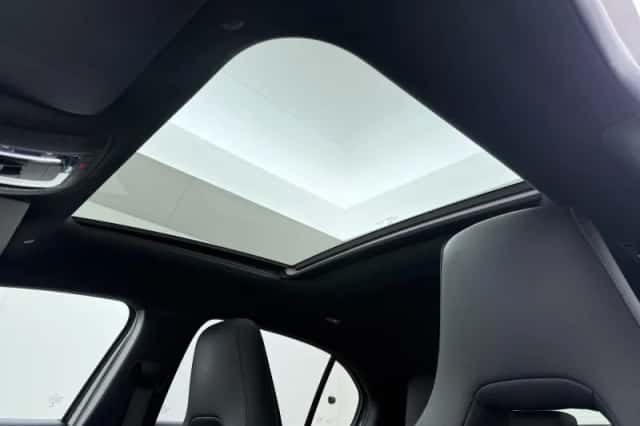 Mercedes-Benz A-Klasse (2021) thumbnail 4