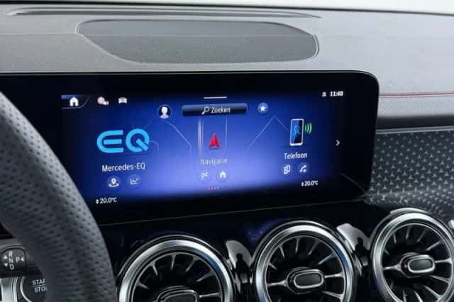 Mercedes-Benz EQB (2025) thumbnail 41