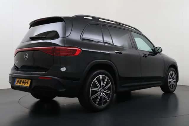 Mercedes-Benz EQB (2025) thumbnail 9