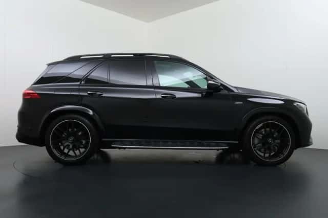 Mercedes-Benz GLE (2025) thumbnail 11