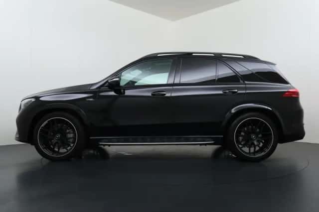Mercedes-Benz GLE (2025) thumbnail 3