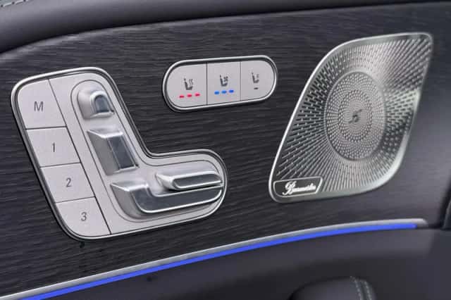 Mercedes-Benz GLE (2025) thumbnail 6
