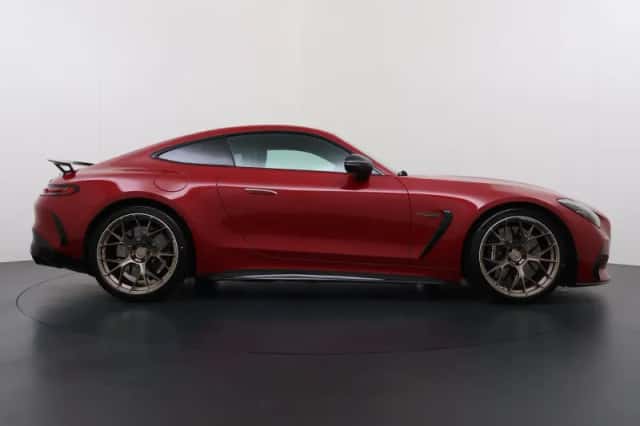 Mercedes-Benz AMG GT (2024) thumbnail 12