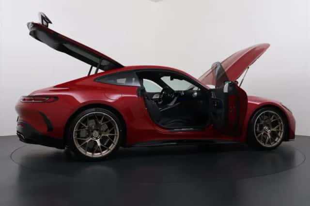 Mercedes-Benz AMG GT (2024) thumbnail 15
