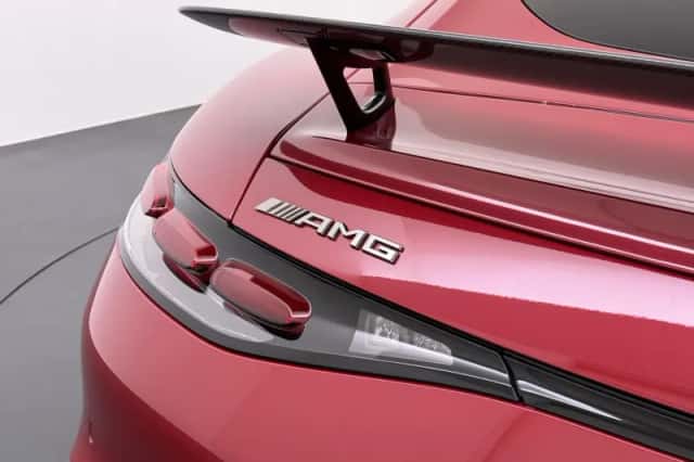 Mercedes-Benz AMG GT (2024) thumbnail 17