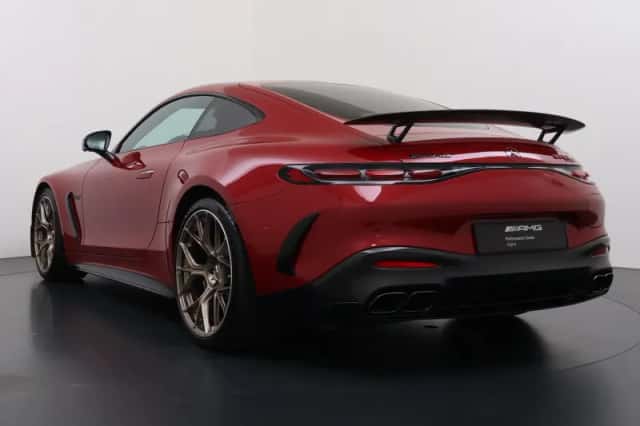 Mercedes-Benz AMG GT (2024) thumbnail 3