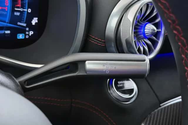 Mercedes-Benz AMG GT (2024) thumbnail 30