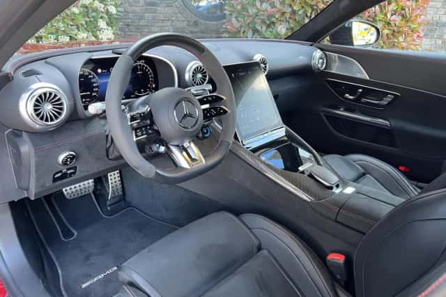 Mercedes-Benz AMG GT (2024) thumbnail 48