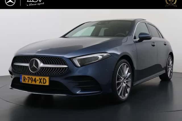 Mercedes-Benz A-Klasse (2021) thumbnail 1