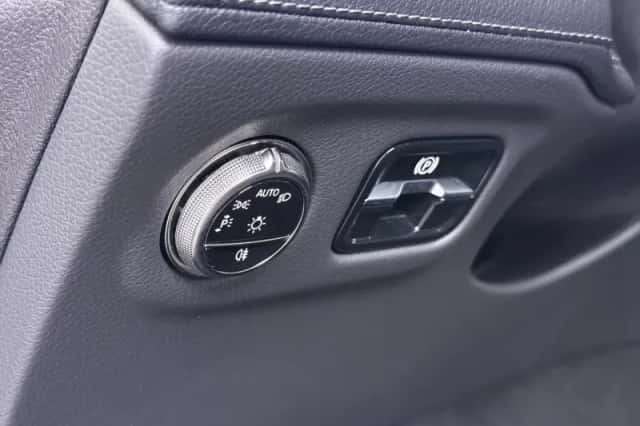 Mercedes-Benz EQS (2025) thumbnail 23
