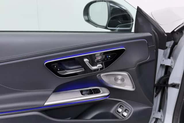 Mercedes-Benz CLE (2025) thumbnail 25