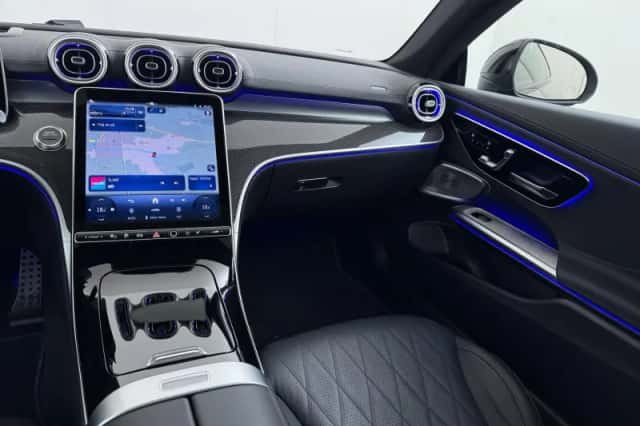 Mercedes-Benz CLE (2025) thumbnail 32